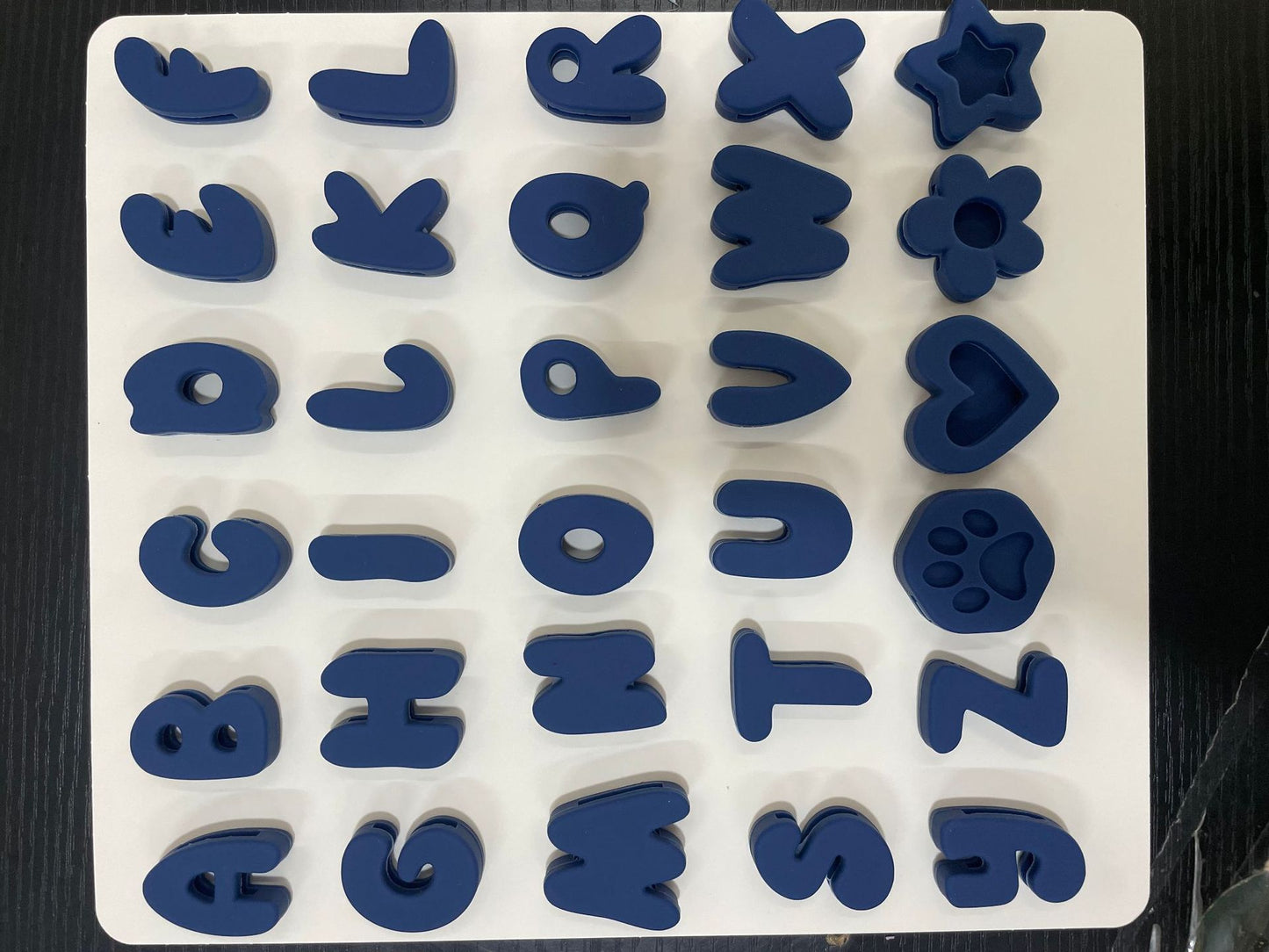 Personalized silicone dog pendant